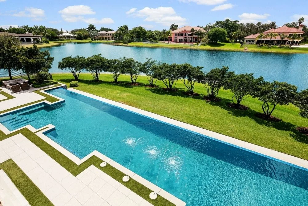 Sunny Oasis